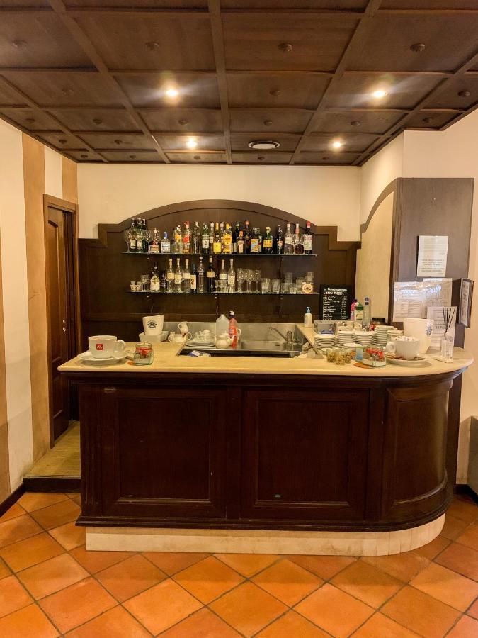 Hotel La Locanda Della Franciacorta Corte Franca Luaran gambar