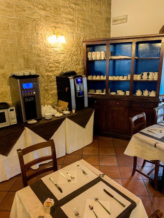 Hotel La Locanda Della Franciacorta Corte Franca Luaran gambar