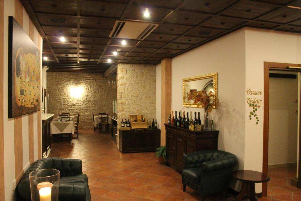 Hotel La Locanda Della Franciacorta Corte Franca Luaran gambar